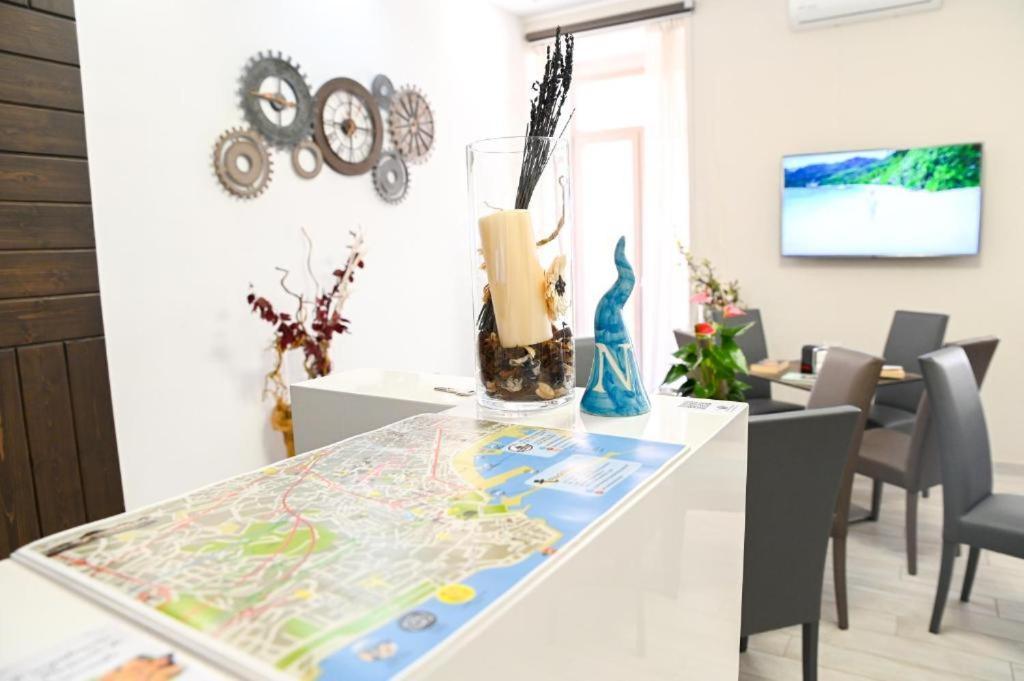 Residenza Suarez Bed & Breakfast Napoli Eksteriør bilde