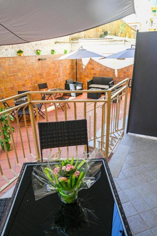 Residenza Suarez Bed & Breakfast Napoli Eksteriør bilde